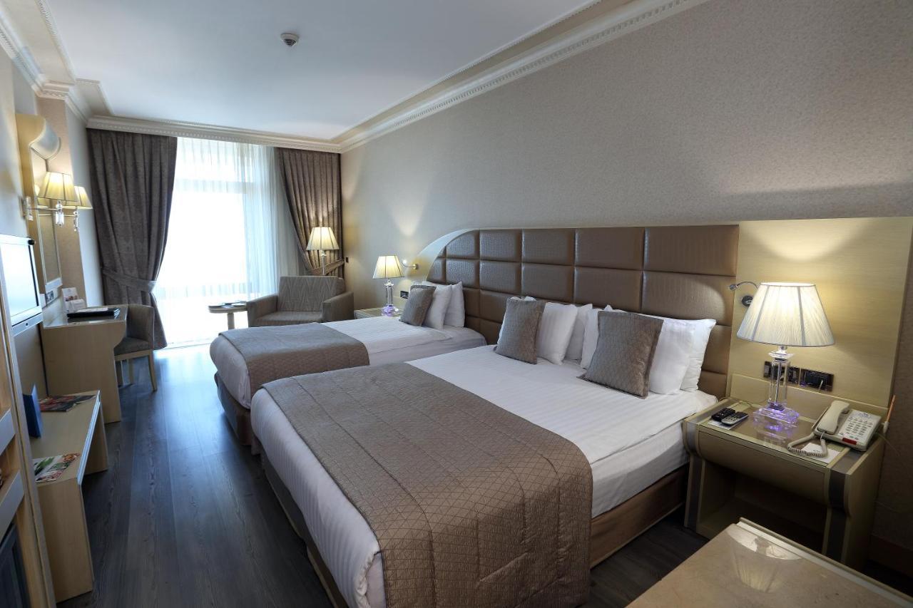 Eser Premium Hotel&Spa Büyükçekmece Exterior foto A room at the hotel